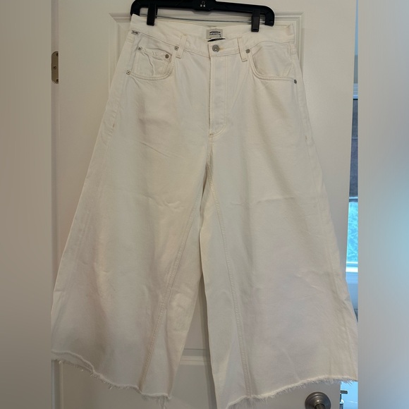 Citizens of Humanity Gaucho pants 👖PLEASE SEE THE LAST 2 PICS FOR ACTUAL MODEL - Picture 5 of 5